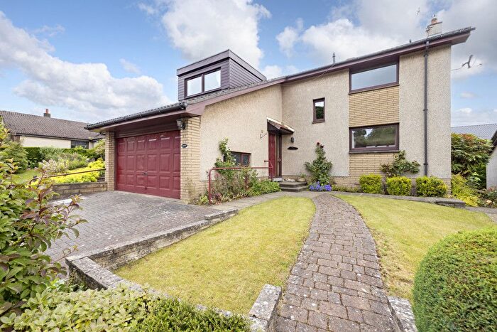 5 Bedroom Detached House For Sale In Maclardy Court, Uphall, Broxburn, EH52