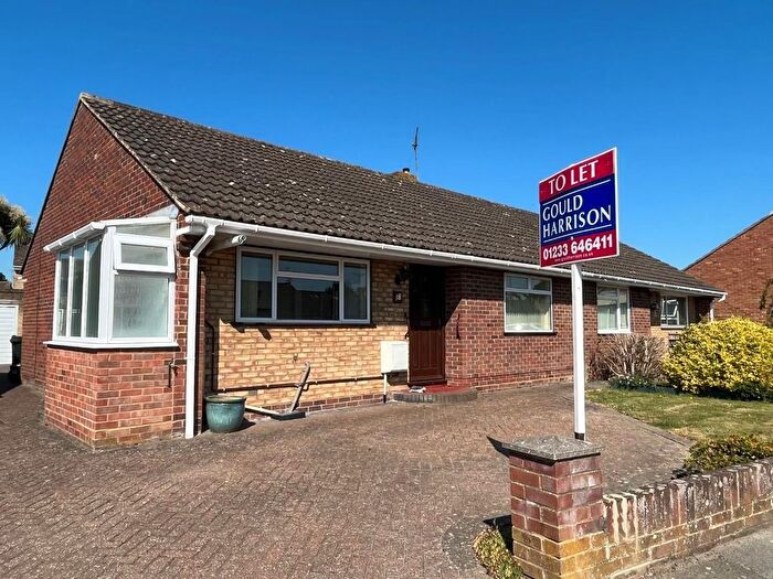 2 Bedroom Semi-Detached Bungalow To Rent In Thirlmere, Kennington, Ashford, TN24