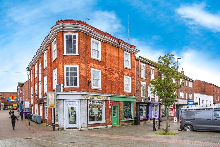 1 Bedroom Flat For Sale In Westgate, Grantham, NG31