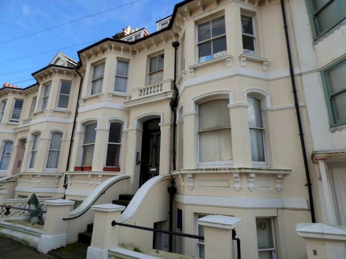 Studio To Rent In Seafield Road, Hove, BN3