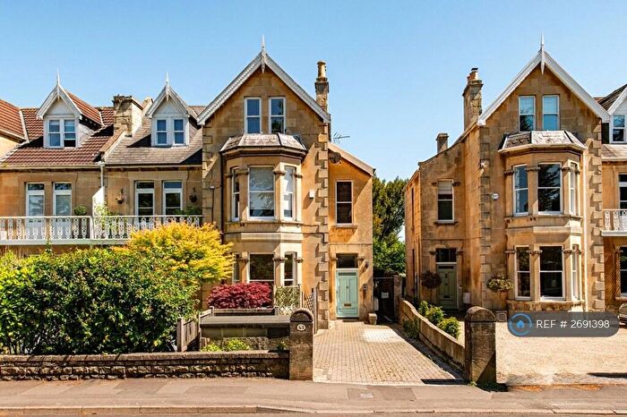 1 Bedroom Flat To Rent In Combe Park, Bath, BA1