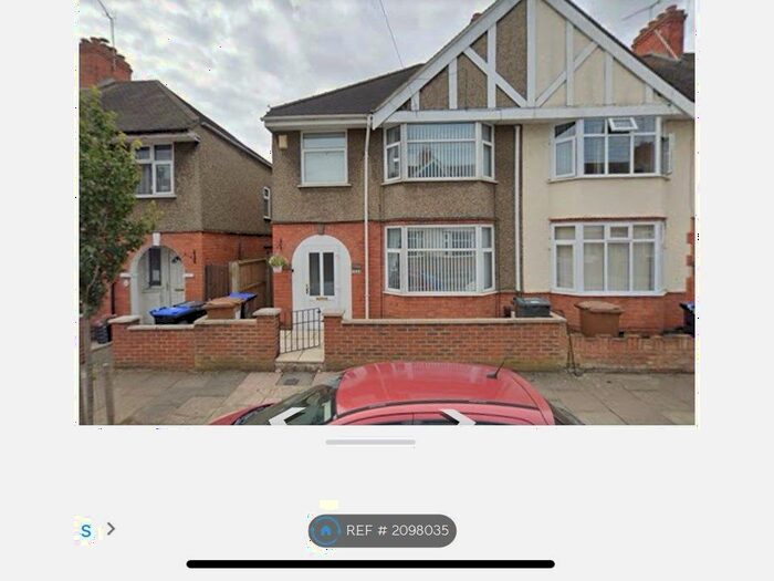 3 Bedroom End Of Terrace House To Rent In Penrhyn Road, Northampton, NN4