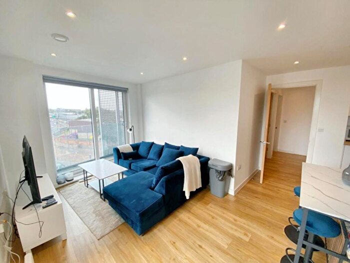2 Bedroom Apartment For Sale In The Plaza, New Islington, M4