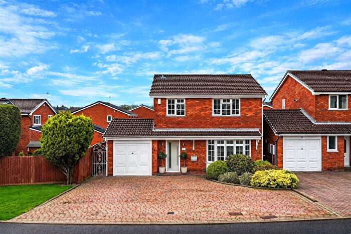 4 Bedroom Detached House For Sale In Caistor Close, Mile Oak, Tamworth, Staffordshire, B78