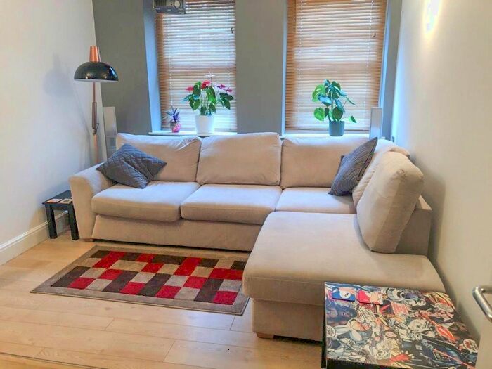 1 Bedroom Flat To Rent In Warltersville Road, London, N19