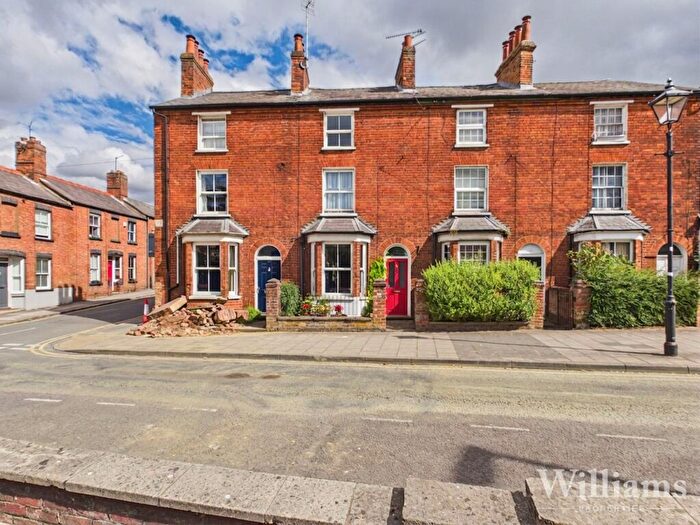 3 Bedroom Terraced House For Sale In Whitehall Street, Aylesbury, HP20