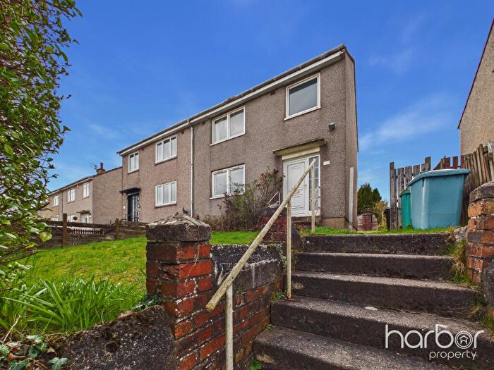 3 Bedroom Semi Detached House For Sale In Dunottar Avenue, Coatbridge, North Lanarkshire, ML5