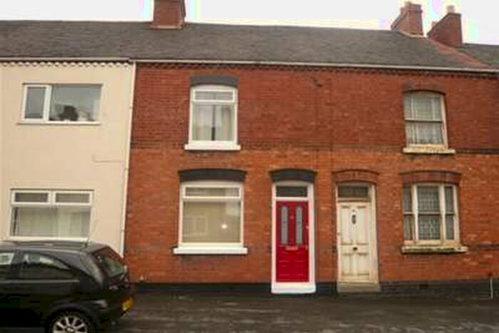 2 Bedroom House To Rent In Parson Street, Tamworth, B77
