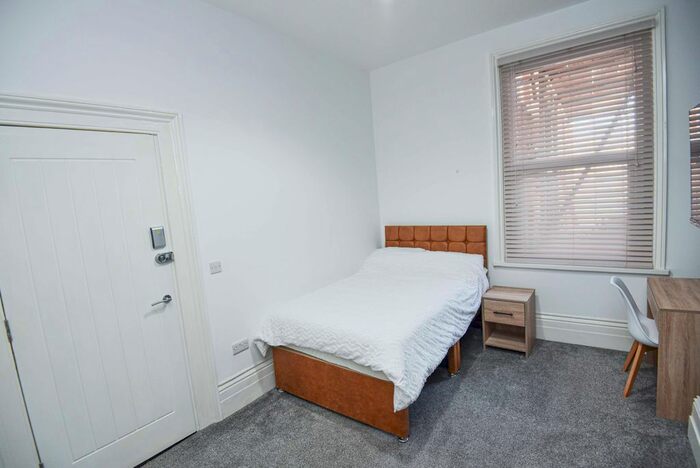 7 Bedroom Terraced House To Rent In Taswell Road, Southsea, PO5