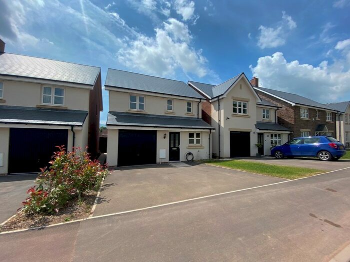 Houses for sale & to rent in NP7 8AU, Mardy Abergavenny