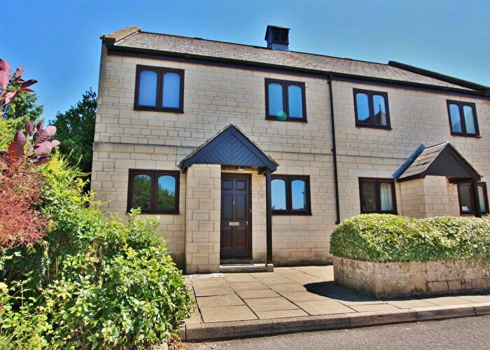 3 Bedroom Semi-Detached House For Sale In Fitzmaurice Place, Bradford-On-Avon, BA15