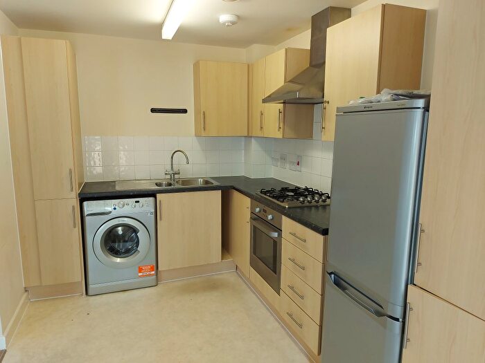 1 Bedroom Flat To Rent In Centaurus Square, St Albans, AL2