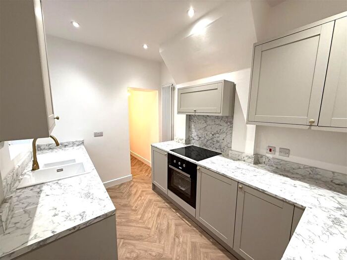 2 Bedroom Property For Sale In Bridge Street, Belper, DE56