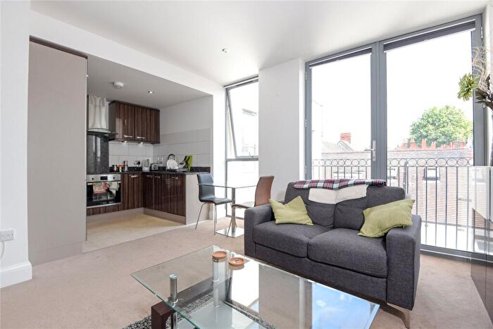2 Bedroom Apartment To Rent In Katesgrove Court, Basingstoke Road, Reading, Berkshire, RG2