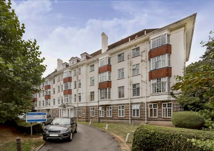 3 Bedroom Flat To Rent In Hanger Lane, London, W5