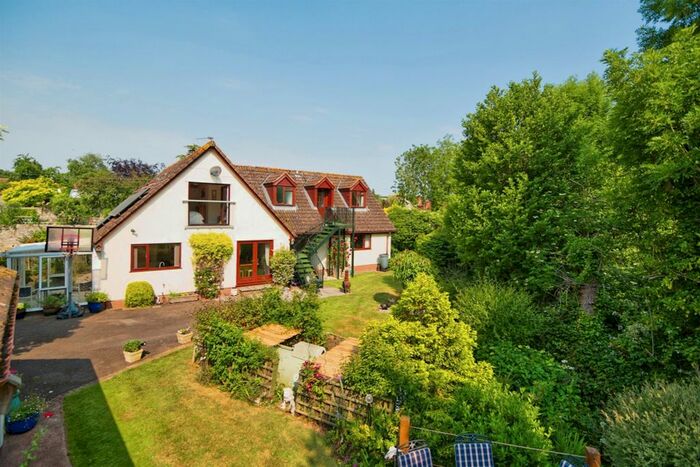 5 Bedroom Bungalow For Sale In Sea Lane, Kilve, Bridgwater, TA5