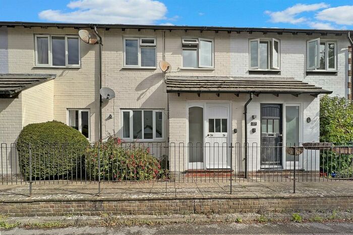 1 Bedroom Flat To Rent In Bedroom Ground Floor Flat In Tangmere, PO20