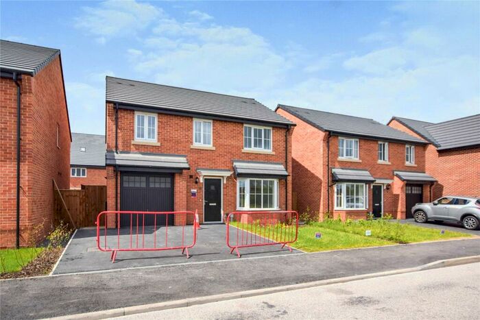 4 Bedroom Detached House To Rent In Beaminster Avenue, Cottam, Preston, Lancashire, PR4