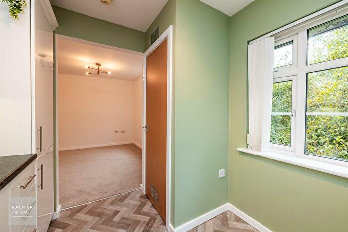 2 Bedroom Apartment For Sale In Shalefield Gardens, Atherton, M46