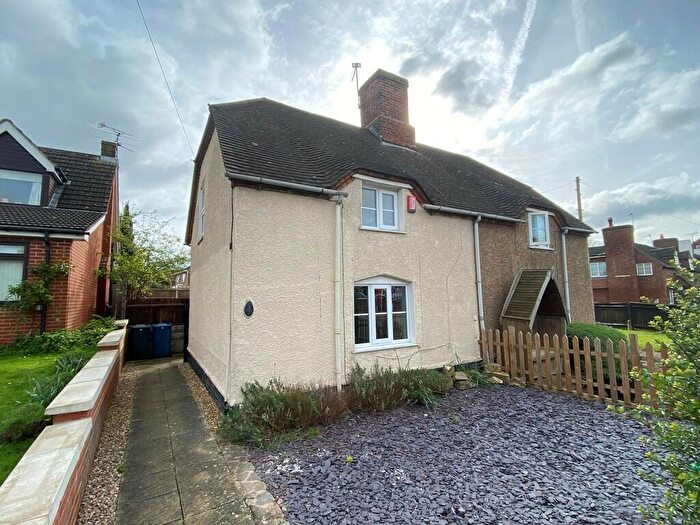 2 Bedroom Semi-Detached House To Rent In Nottingham Road, Gotham, NG11