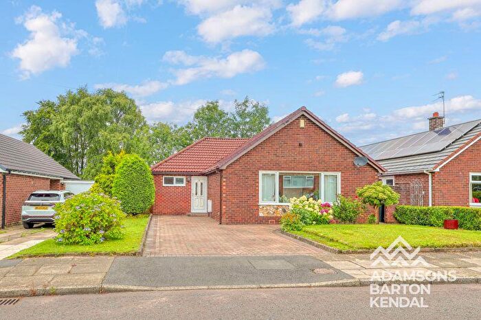 3 Bedroom Detached Bungalow For Sale In Inchfield Close, Norden, Rochdale, OL11