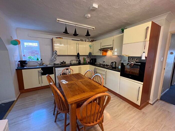 6 Bedroom Semi-Detached House To Rent In Cedarview, Canterbury - Ukc Location, CT2