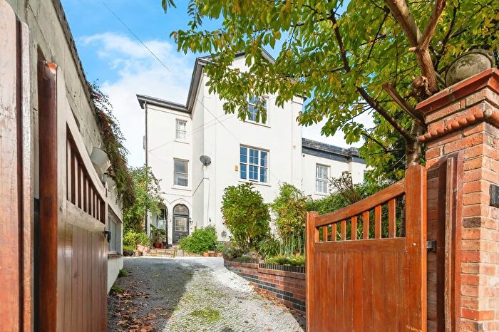 7 Bedroom Semi Detached House For Sale In Villa Road, Nottingham, Nottinghamshire, NG3