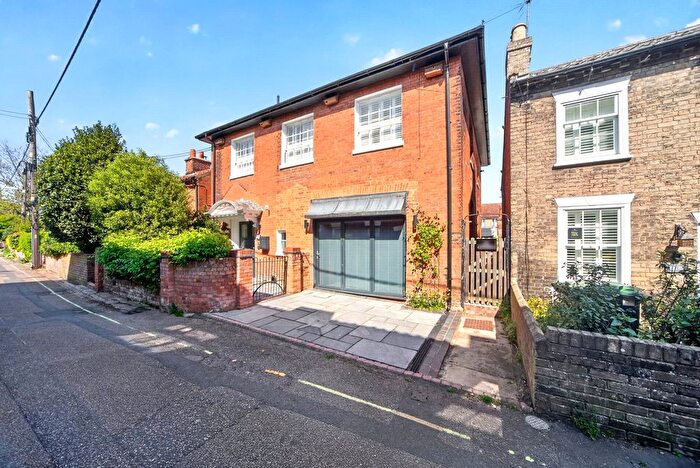 3 Bedroom Semi Detached House To Rent In Brook Street, Woodbridge, Suffolk, IP12
