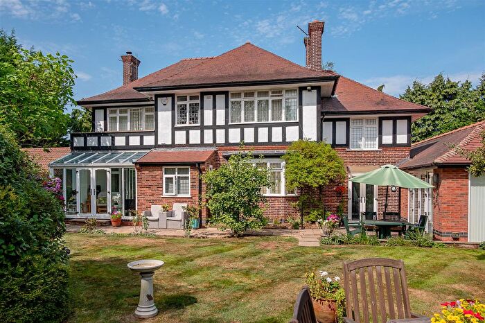 4 Bedroom Detached House For Sale In Garrow Hill, Heslington, York, YO10