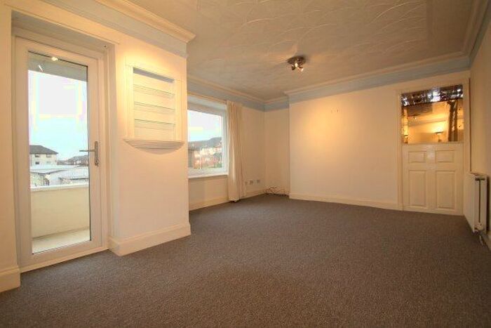 2 Bedroom Flat To Rent In Uig Place, Glasgow, G33