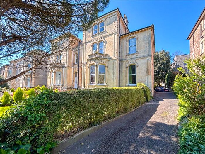 2 Bedroom Apartment To Rent In Apsley Road, Clifton, Bristol, BS8