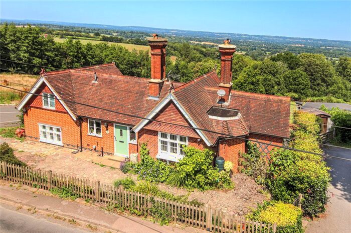 4 Bedroom Detached House For Sale In Penshurst Road, Bidborough, Tunbridge Wells, Kent, TN3