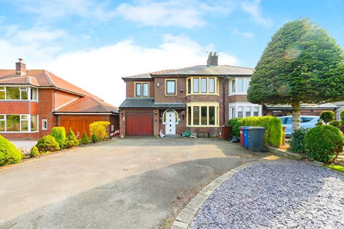 4 Bedroom Semi-detached House For Sale In Links Lane, Pleasington, Blackburn, BB2