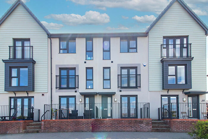 4 Bedroom Terraced House To Rent In Ffordd Pentre, Barry, CF62