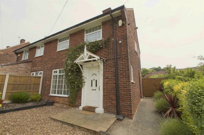 2 Bedroom Semi-Detached House To Rent In Monkswood Rise, LS14
