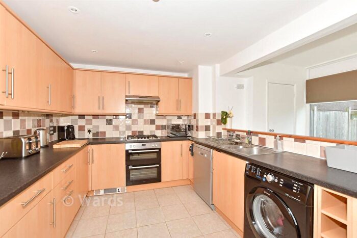 3 Bedroom Semi Detached House For Sale In Enbrook Road, Sandgate, Folkestone, Kent, CT20