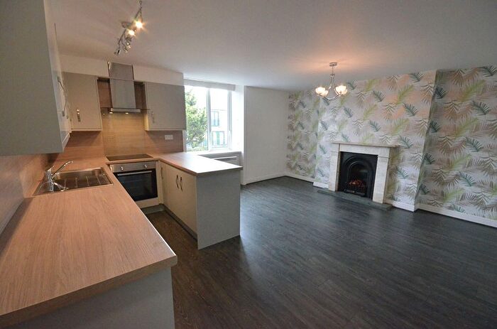 1 Bedroom Flat To Rent In Flat Antley Villa, Blackburn Road, BB5