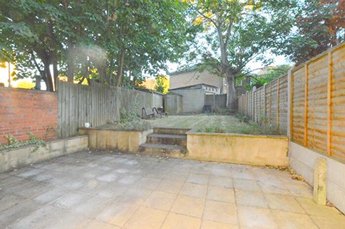 1 Bedroom Flat To Rent In White Hart Lane, Wood Green, London, N22