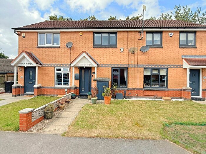 2 Bedroom Town House For Sale In Mclaren Fields, Bramley, LS13