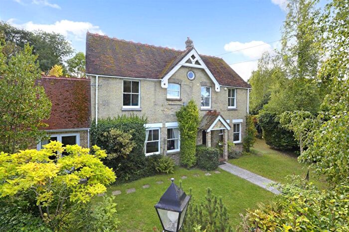 5 Bedroom Detached House For Sale In Broadwater Rise, Guildford, GU1