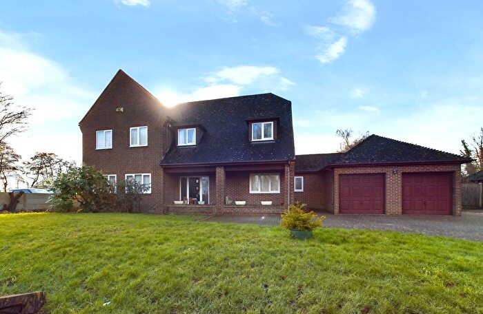 4 Bedroom Detached House For Sale In Preston Lane, West Stourmouth, CT3