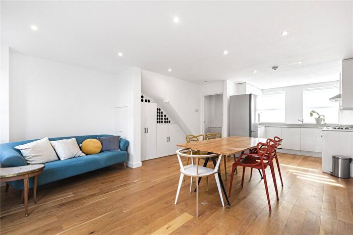 4 Bedroom Terraced House To Rent In Culford Road, London, N1