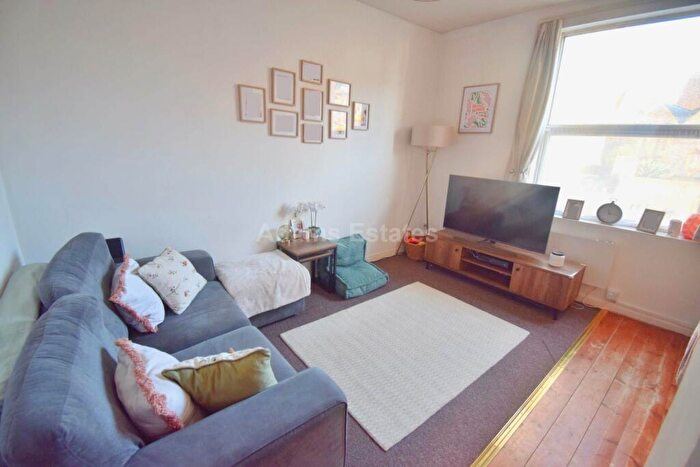 1 Bedroom Flat To Rent In Watlington Street, Reading, RG1