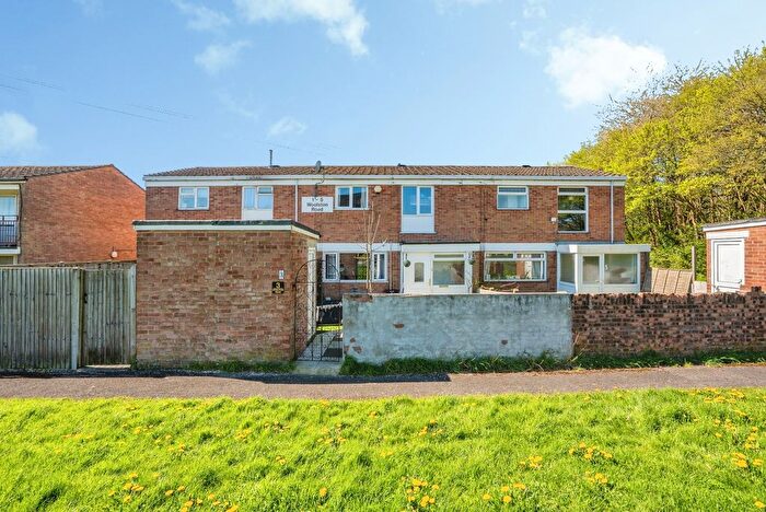 3 Bedroom Terraced House For Sale In Woolston Road, Havant, Hampshire, PO9