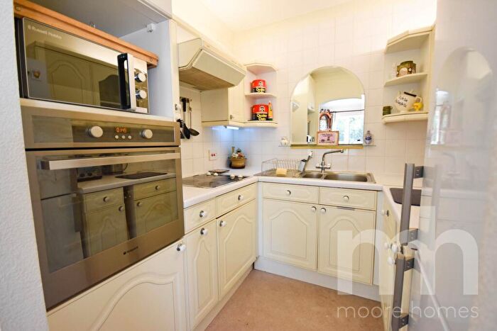 2 Bedroom Apartment For Sale In Woburn Court, Poynton, SK12