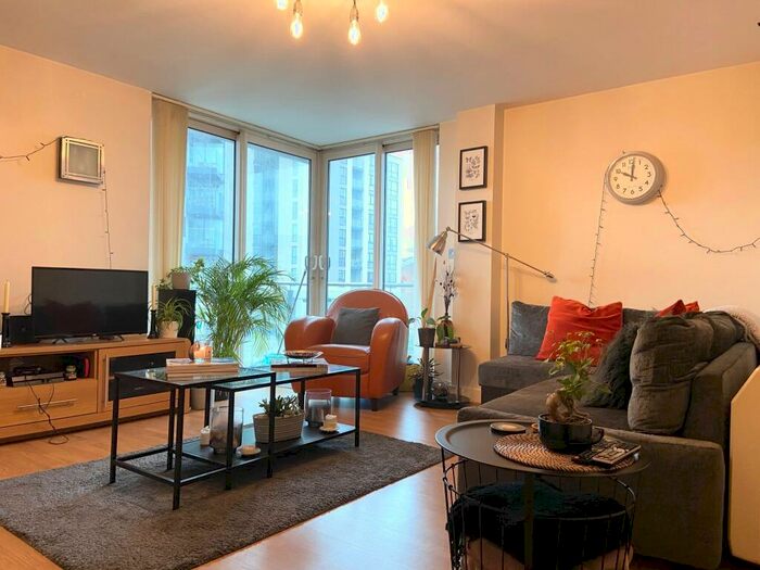 2 Bedroom Apartment To Rent In Ranger Court, Ocean Village, Southampton, SO14