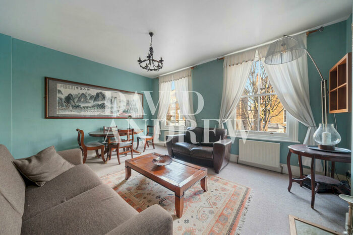 3 Bedroom Maisonette To Rent In Evershot Road, N4