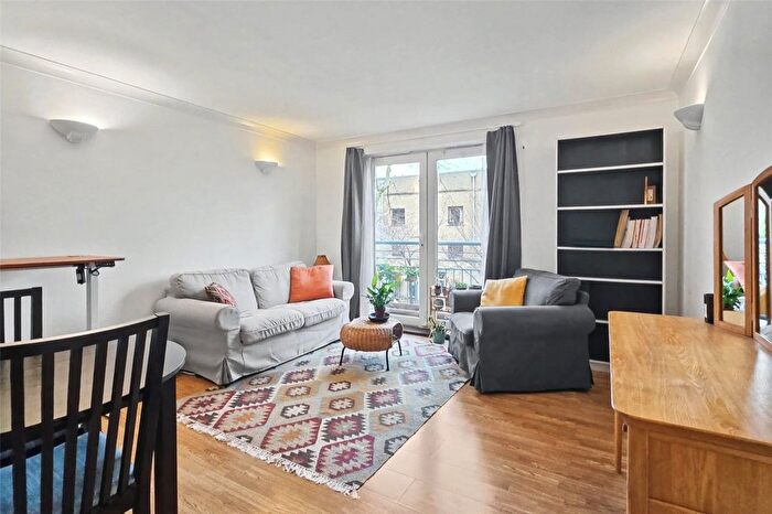 1 Bedroom Flat To Rent In Rope Street, South Dock Marina, SE16