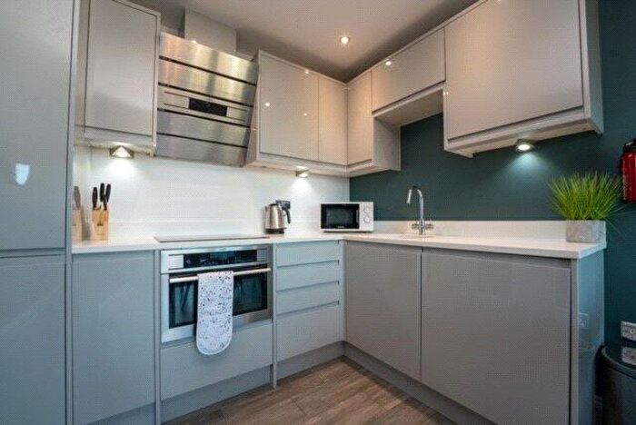 1 Bedroom Flat To Rent In Bartholomew Square, Brighton, East Sussex, BN1