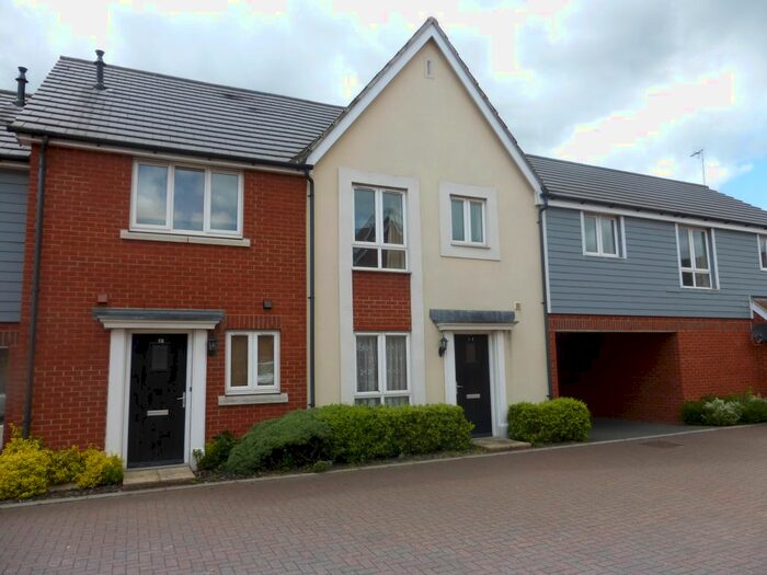 3 Bedroom Property To Rent In Thebe Close, Ipswich, IP1